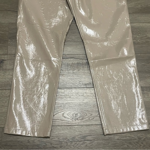 Abercrombie and Fitch 90s Straight Ultra High Rise Faux Leather Pant Sz 33 NWT - Picture 3 of 10